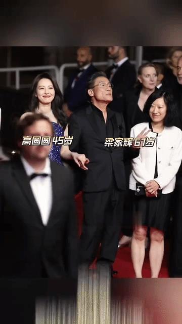 67岁的梁家辉下颌线看着比高圆圆还绝，这脸型轮廓太无敌了，刀削斧砍一般，线条分明