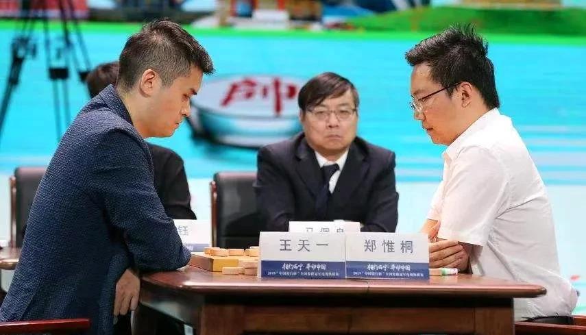 真是可叹，没想到从1956年以来职业棋手之间的首场十番棋大战竟然会发生在金松和孙