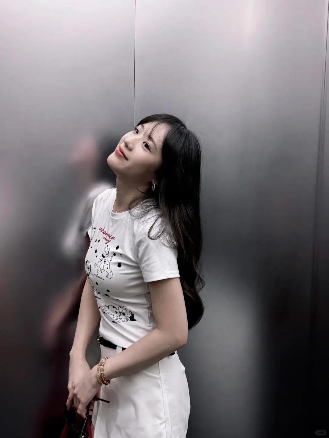 如果吻她一下会穷三年，但你愿意吗