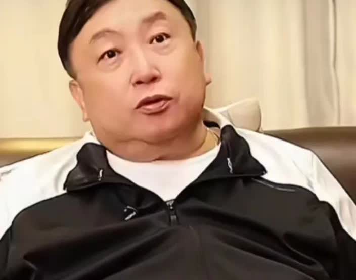 🍉王晶称很多明星爆火都是资本做局。但是能一直爆火的明星，只靠资本肯定不行