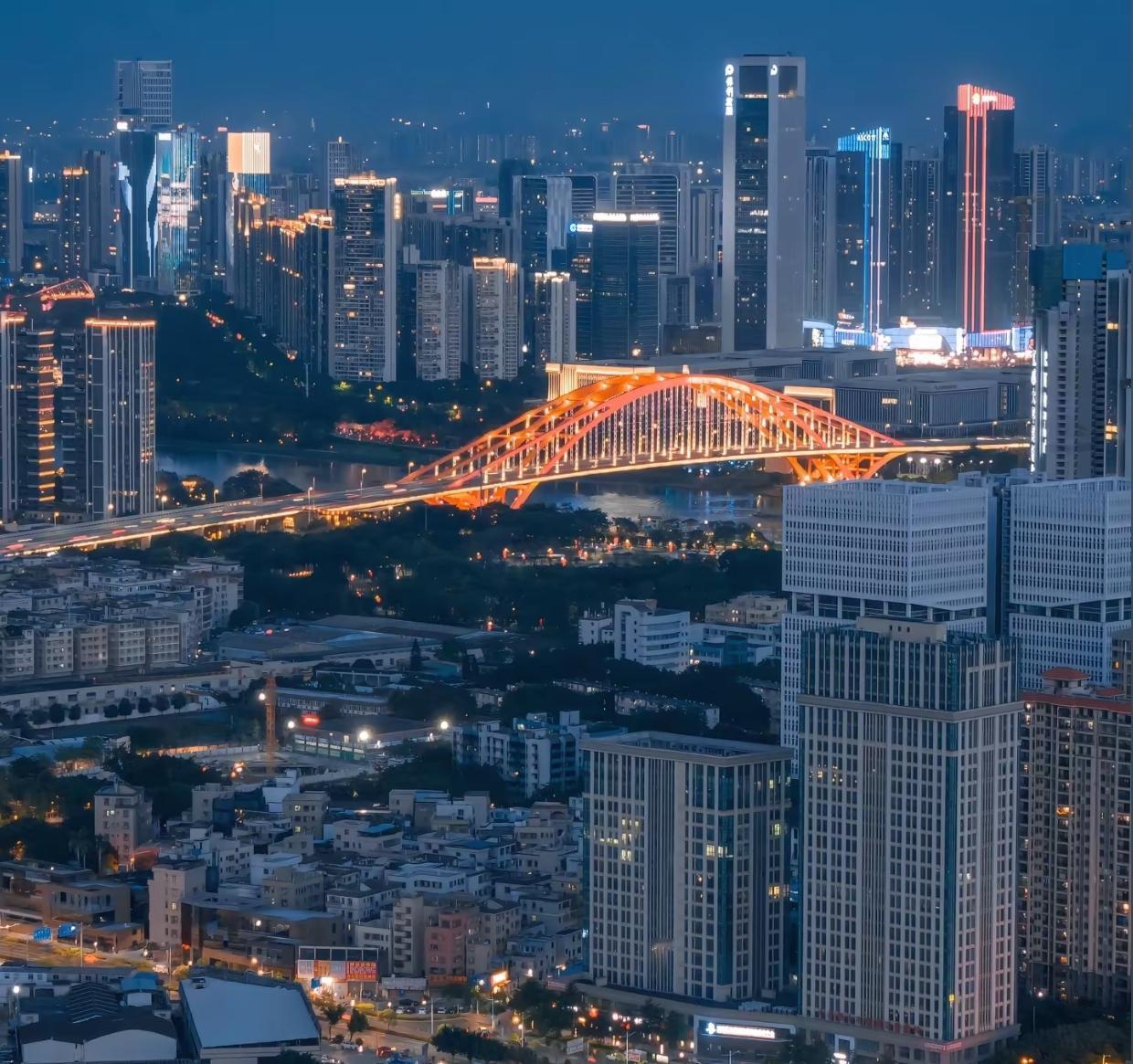 佛山怎么回事？万亿城市唯一负增长。2026年一季度各城市GDP数据都开始慢慢公