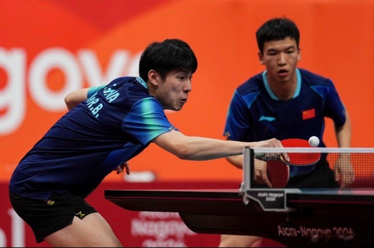 🏓亚运会乒乓球男双半决赛｜遗憾惜败温瑞博&向鹏苦战七局，3-4不敌日本组合张本