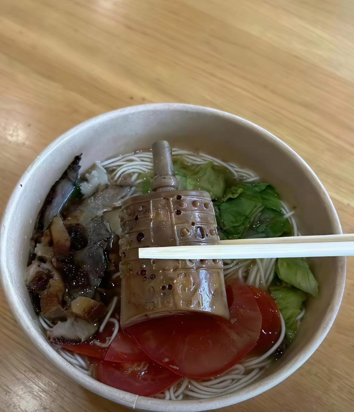 现在餐饮行业都那么卷了吗，连鸡蛋都做成这样的？