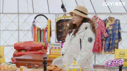 刘晓庆对刘嘉玲说你要乖噢《一路繁花2》这情节绝啦🤩！刘晓庆对刘嘉玲说“你要乖噢