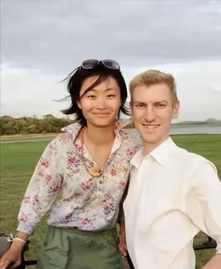敬一丹生前最大的遗憾曝光！女儿女婿差点离婚，三姑六婆的嘴曾经让敬一丹觉得很丢脸。