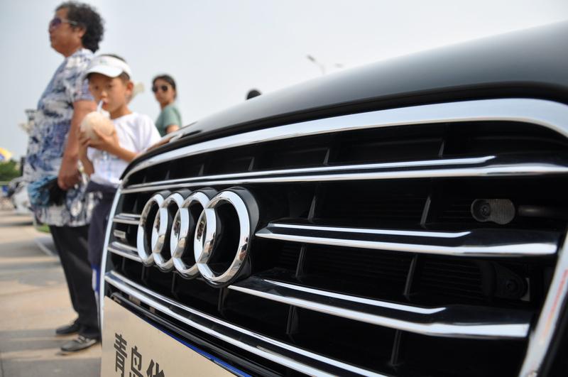 汉兰达和奥迪Q5哪个有面子，这得看场景和个人想法。奥迪Q5作为豪华品牌，自带光