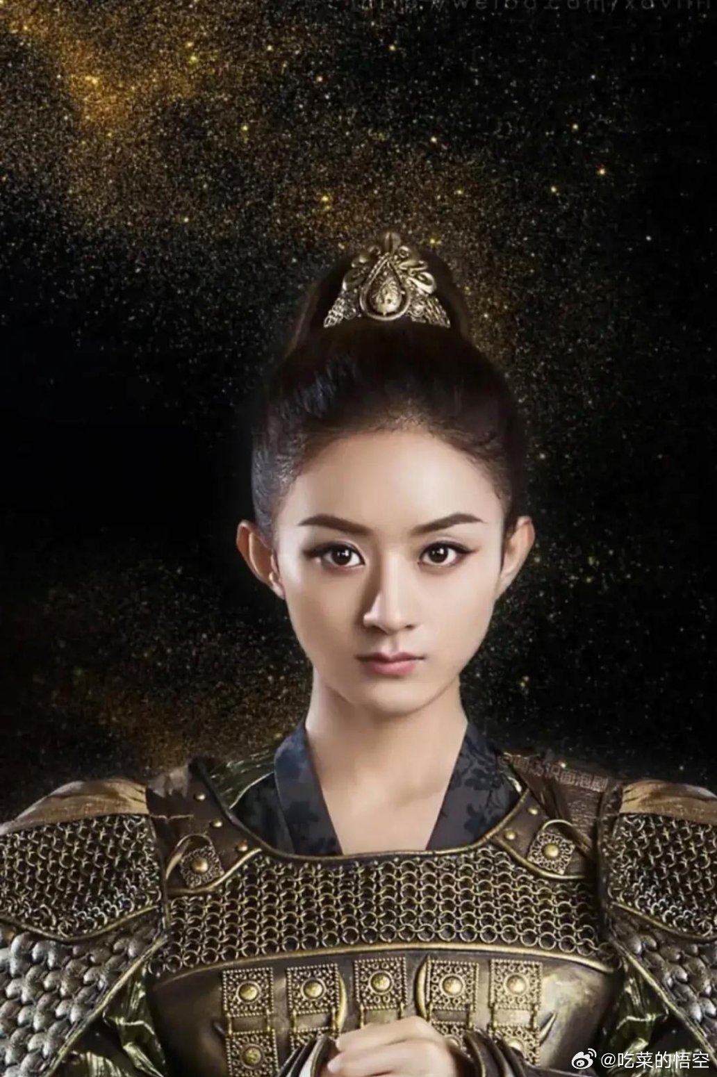 看到把赵丽颖与刘亦菲做比较的文章，我也认真仔细的翻开图片看了看。同样演武将，赵