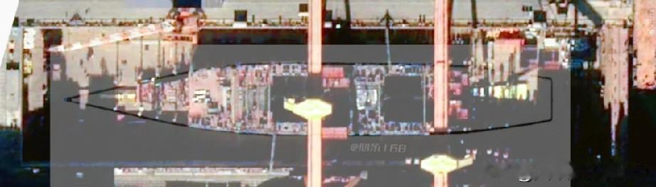 有朋友说看不到达利安大船，这样描一描就有了船体部分了。舰艏那块已经弄到最前端