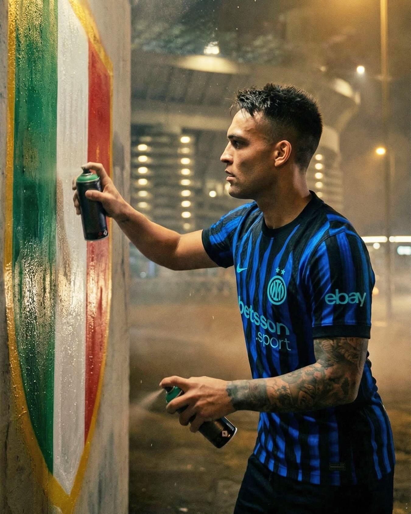 波利塔诺：国际米兰本赛季联赛踢出了非常出色的表现，他们目前的排名实至名归，必须向