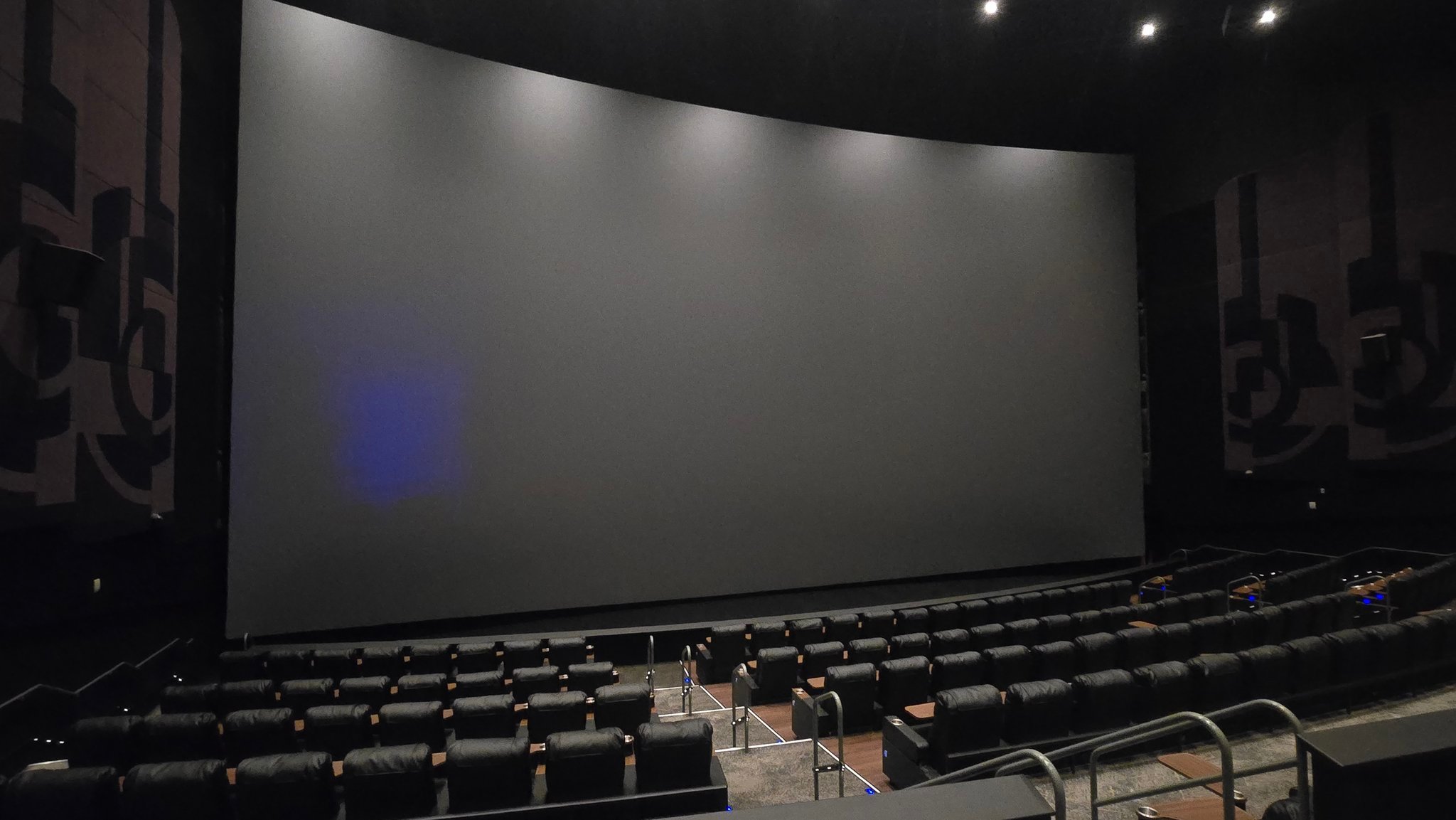 TNABOIMAX在2025年创下历史最高自然年票房收入，全年产出12.8亿美