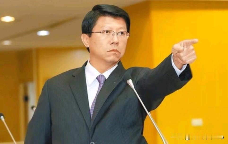 谢龙介把顾立雄和蔡明彦直接质询的宕机了！“台独分子”被怼的无言以对！12月21日