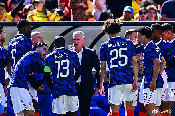 法国队3月国际比赛日，法国队两胜结束美国之旅，2-1巴西，3-1哥伦比亚，德尚