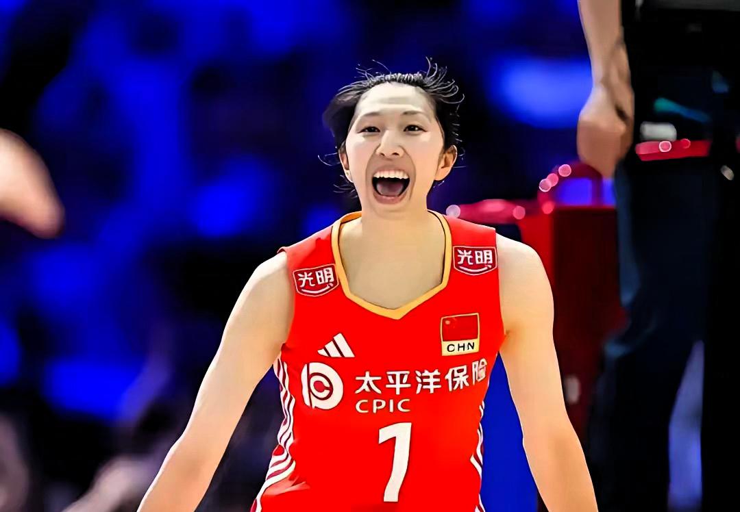 距离2026年女排亚锦赛开幕仅剩25天，中国女排却收到一个令人揪心的消息。头号得