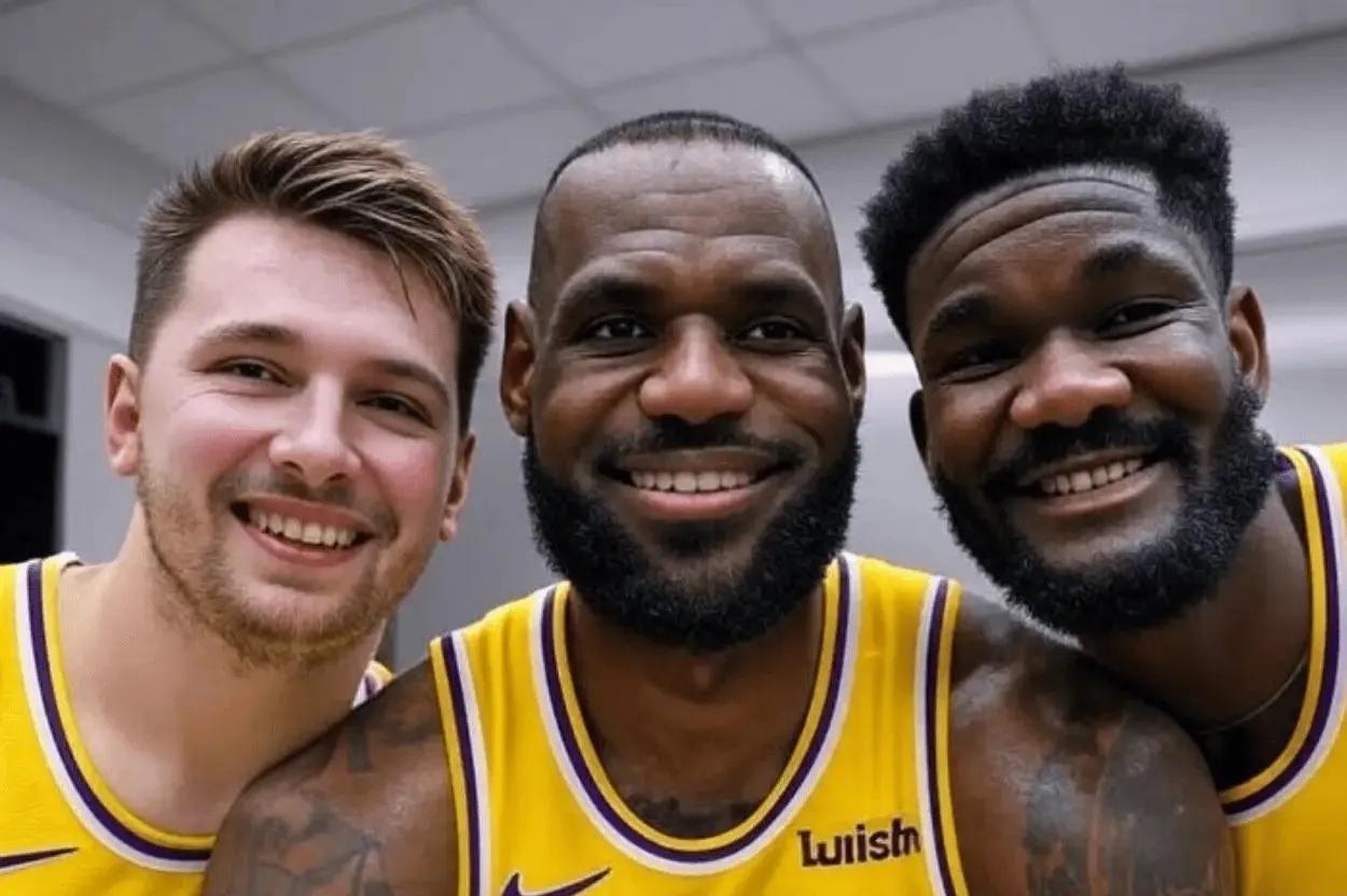 湖人即将一飞冲天取得九连胜的湖人，超越了2020夺冠赛季的连胜纪录，稳稳占据西