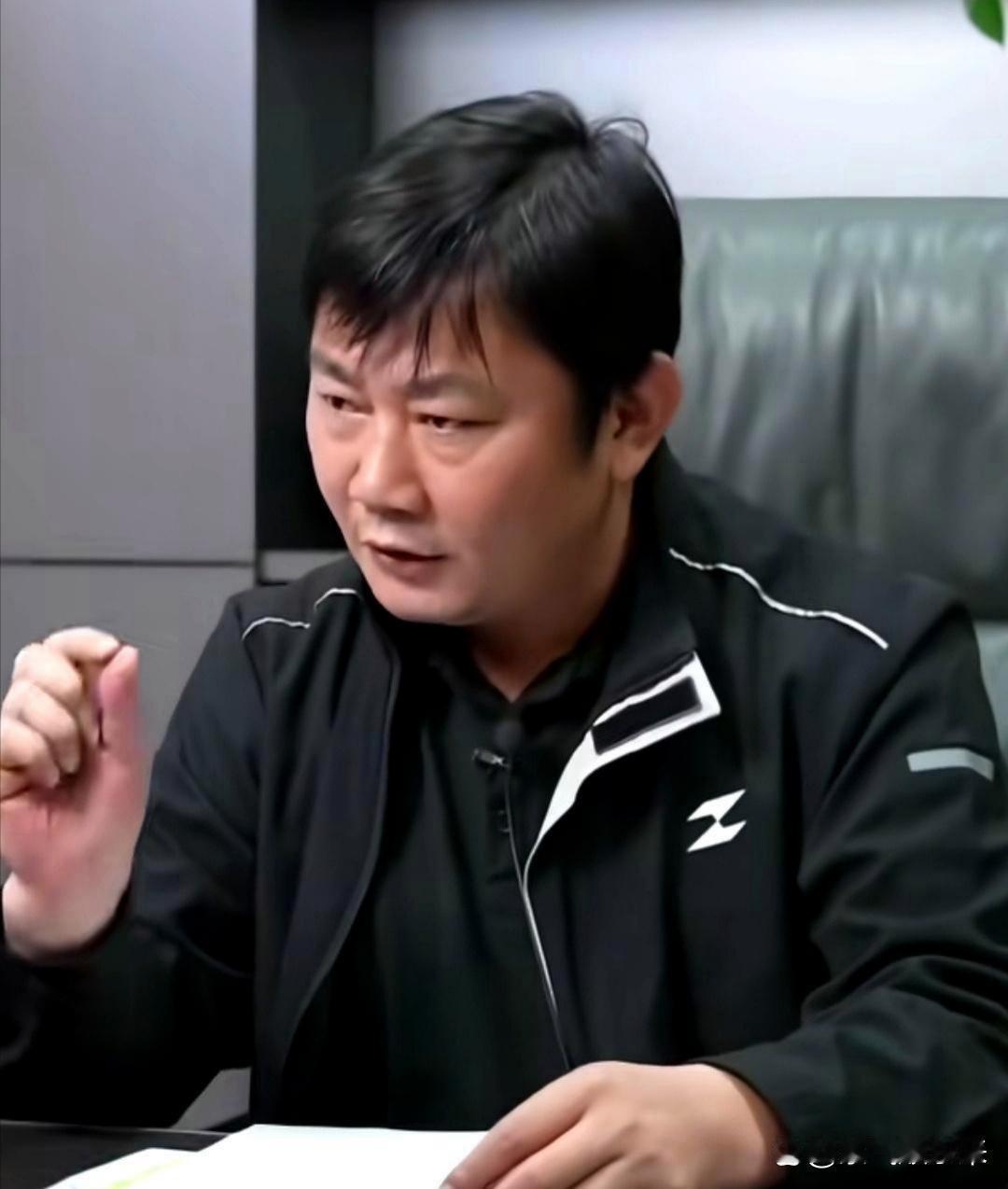 用户:我不小心把刹车上泵弄坏了。张雪:这个零件厂家不单独卖，买不到的。用户: