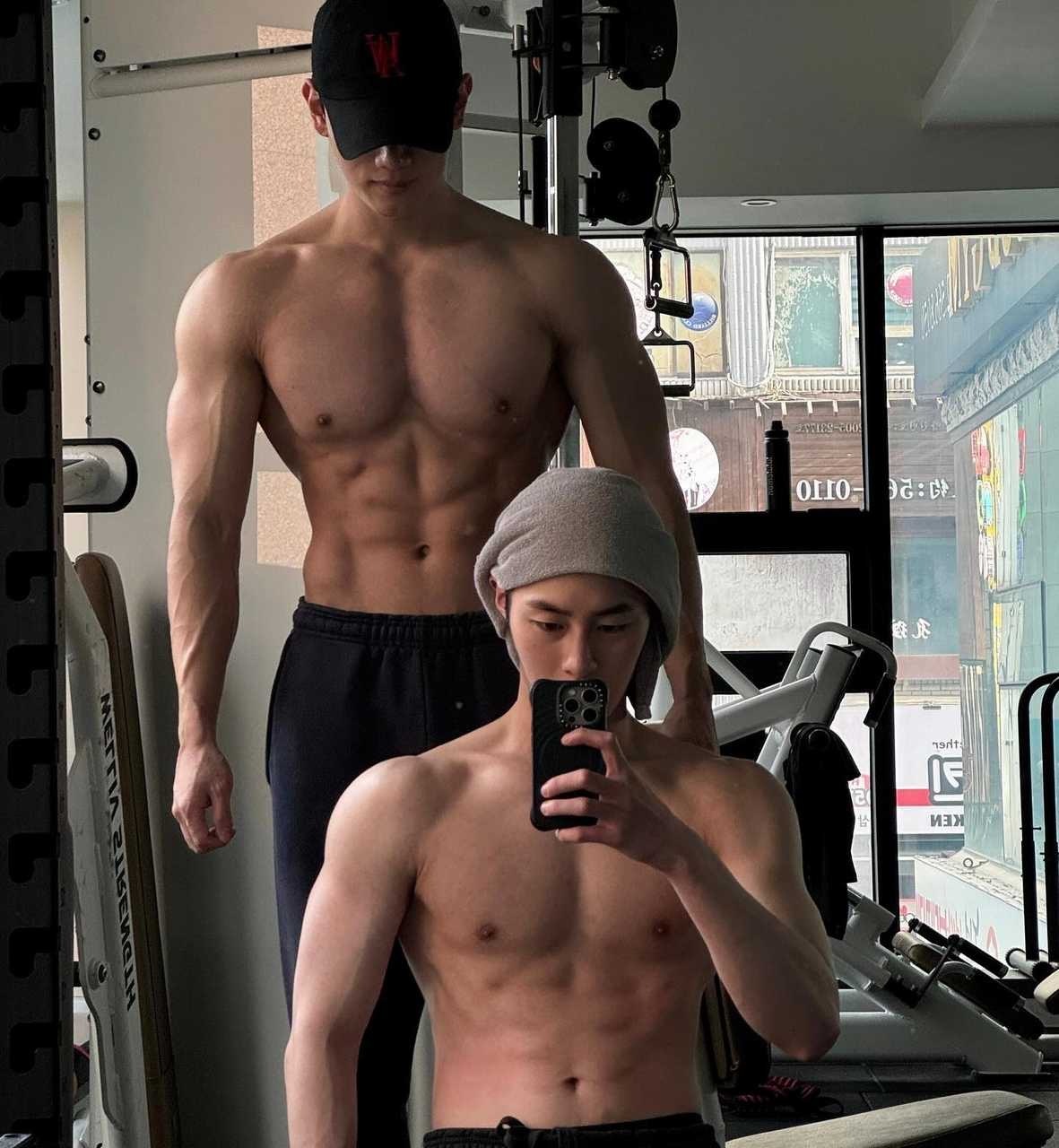 不好意思姐妹我是真的谈到肌肉男喽​​​