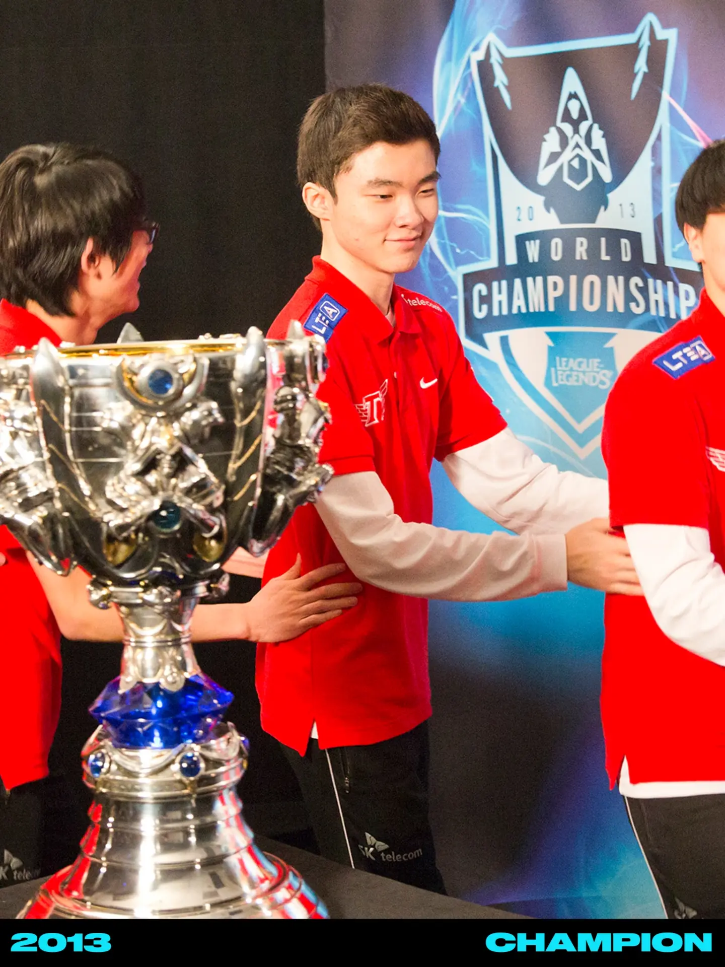 赛事官方分享Faker S赛组图: Faker的第11次世界赛之旅
