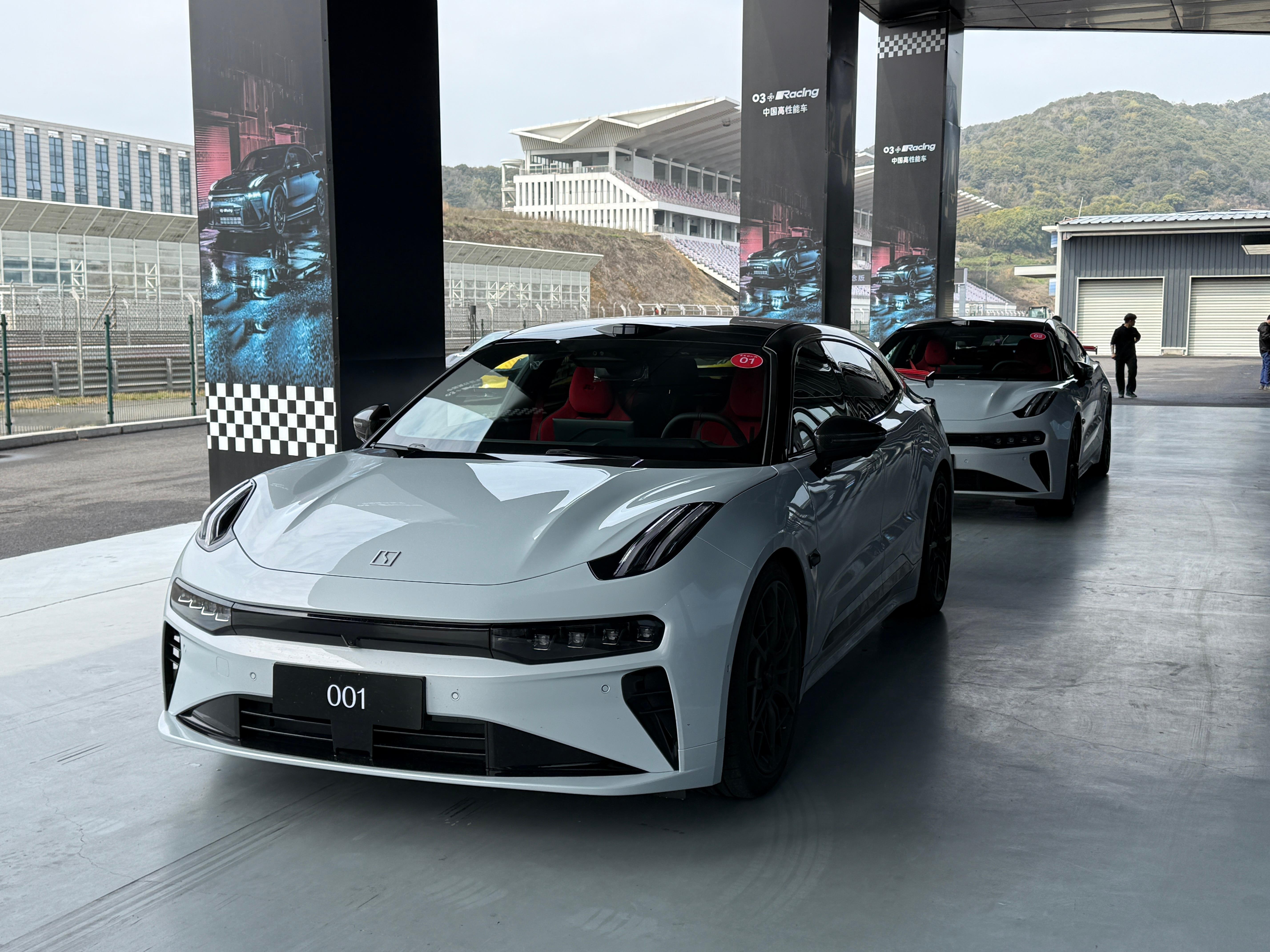 和我猜的差不多，36.5万！带KW！极氪001