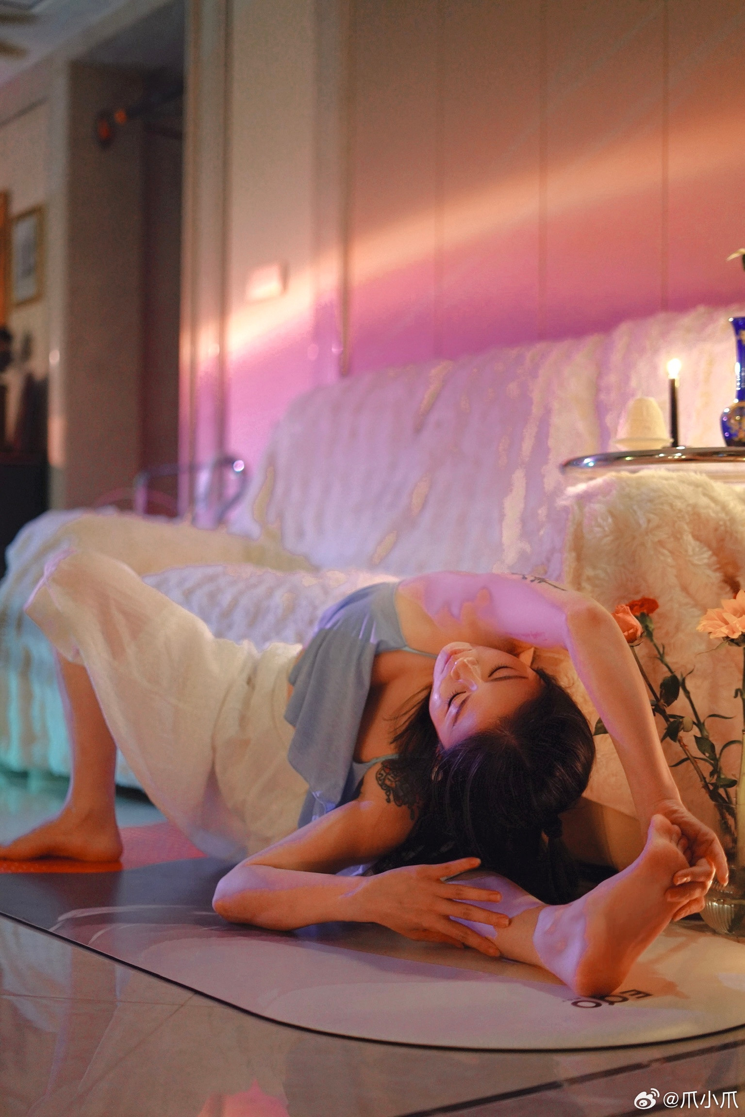 众所周知，我的男朋友会从不会拍照、不懂构图，变成基础的会拿相机的摄影师，之后还会