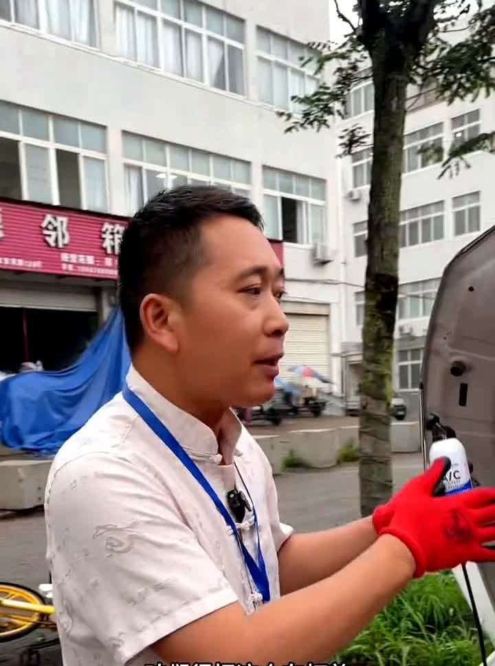 从6月1号开始，汽车行业迎来了大变天，以后家里的奔驰、宝马、奥迪还是五菱荣光面包