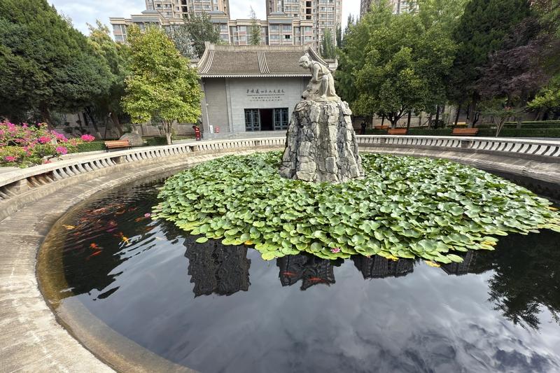 西安是不是全国文物最多的城市，还真不好说，但它绝对是文物界的“顶流”。作为十三朝