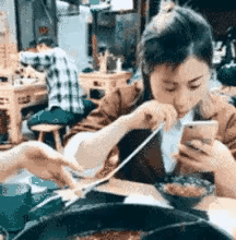 有一说一，开这种玩笑的人，不是坏就是蠢，一定要远离