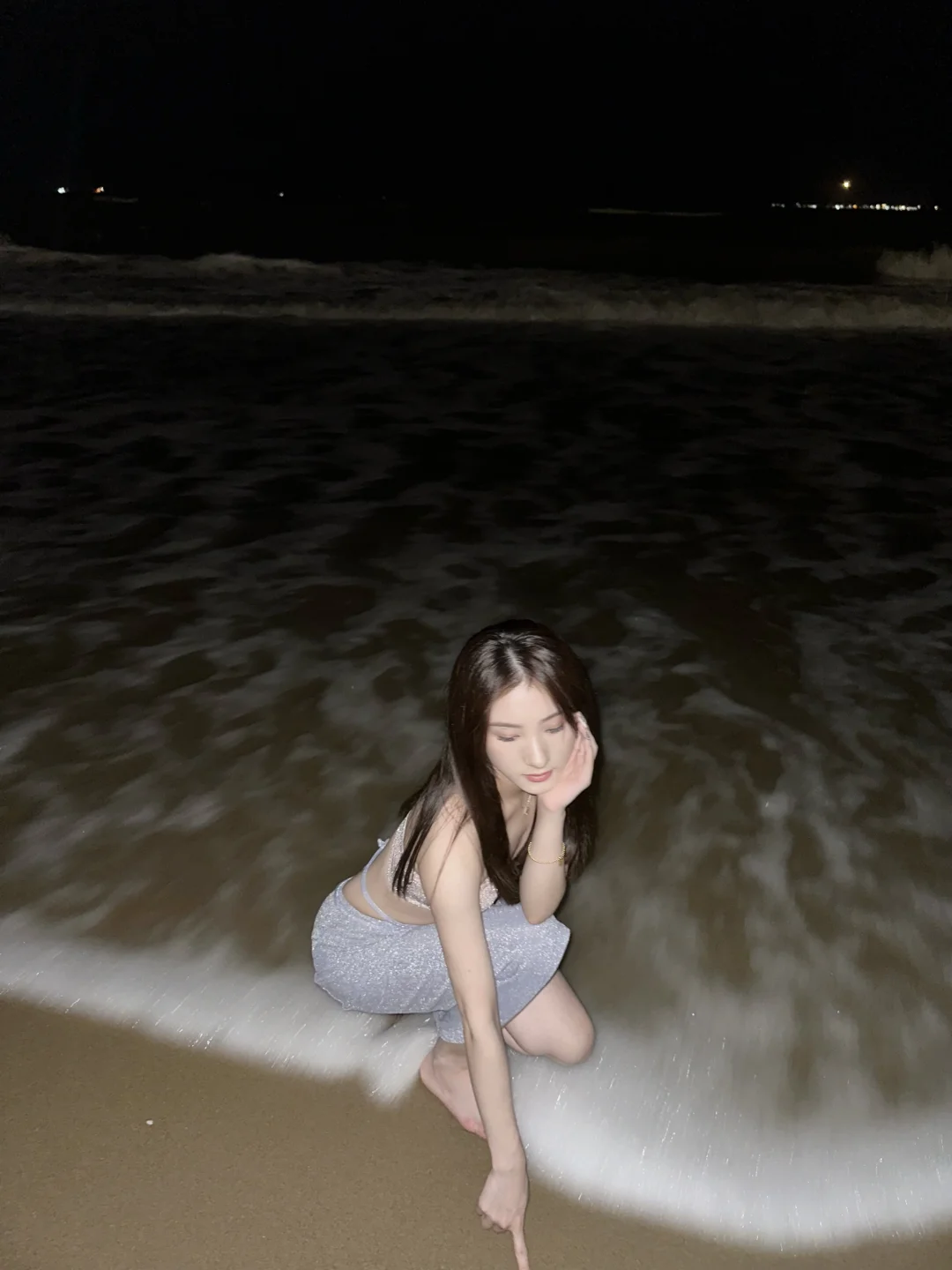 夜晚的海边