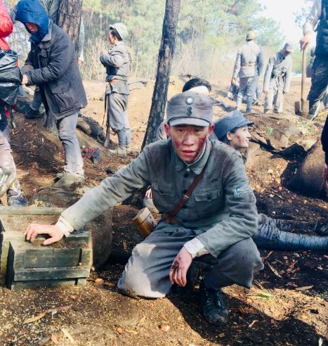 要是真打起仗来，躲进山里到底有没有用？直白说，能躲进山里的人，大半都能保住性命；