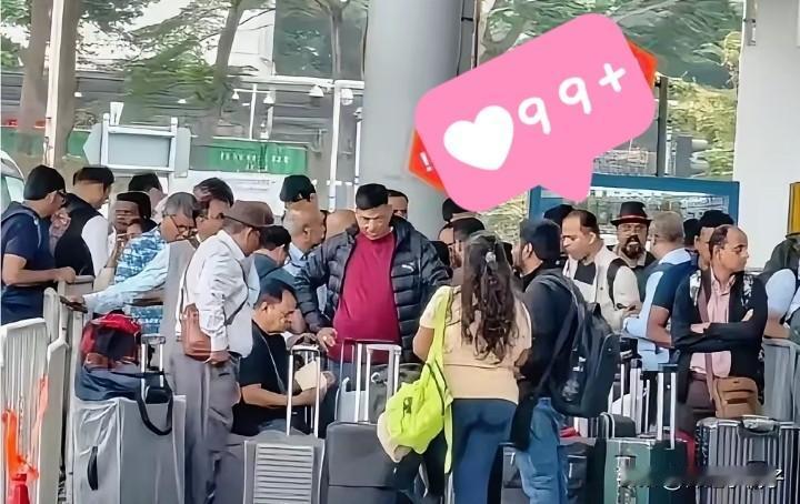 深圳速度！印度公司慌了神！昨天福田区一家科技公司的员工反映，穿制服的工作人