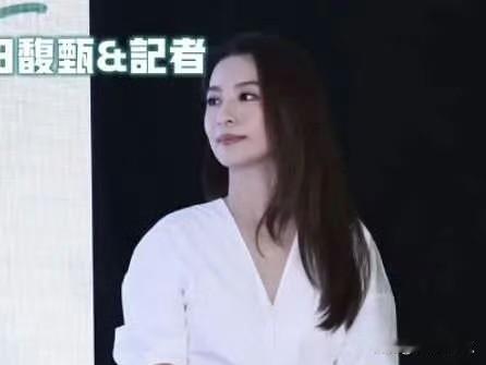 大家发现没田馥甄突然活跃起来了感觉她是不是也想开演唱会了，昨天回复了和周杰伦