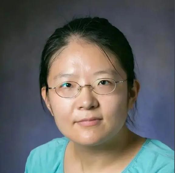 广州一女教授在985任教3年，每次课上都没几个人上课，最终因考核不过惨遭辞退，万