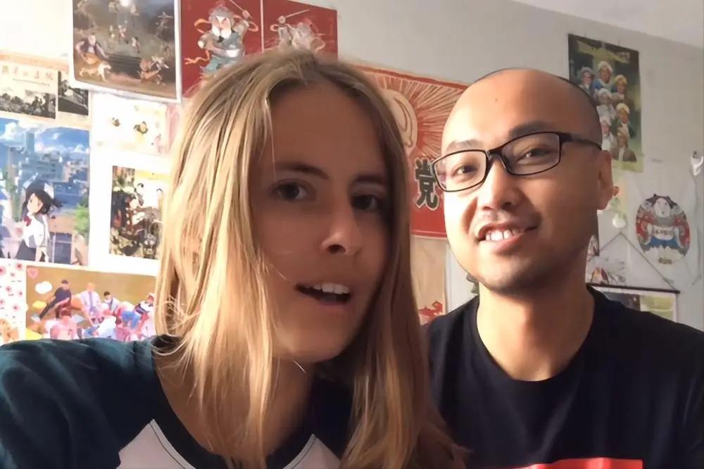 “除了这个中国男人，我谁都不嫁！”2021年美国女学霸凯瑟琳不顾父母的反对，放弃