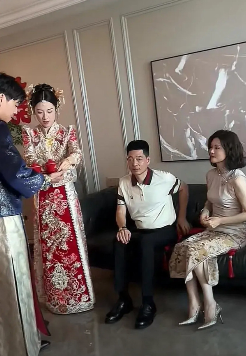 看这情况丈母娘也还能生