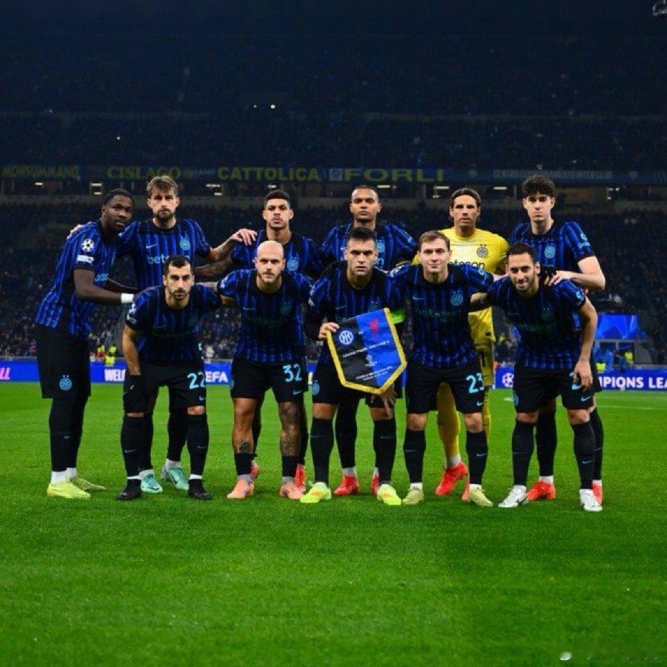 可能有一些裁判判罚的原因但是国米本场踢得太闷了…包括齐沃在内一些球员表现不好