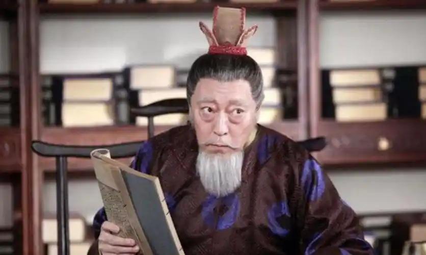 严世蕃：拥27美妾的嘉靖鬼才，权倾朝野一个大胖子，脖子短、体形肥、还瞎了一只