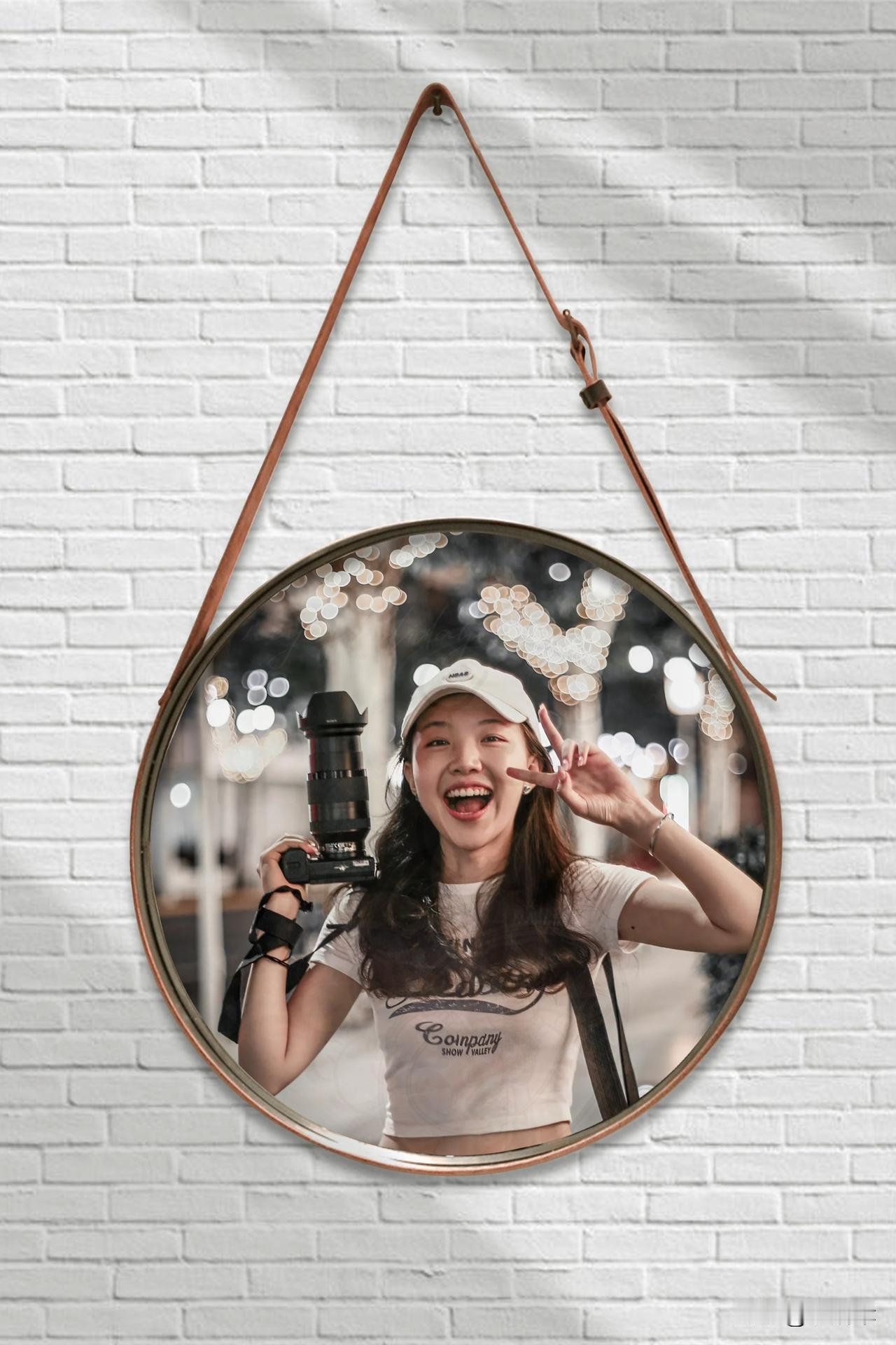 人这一辈子，​你对别人再好，​都不如对别人有用。以前总想着掏心掏肺对别