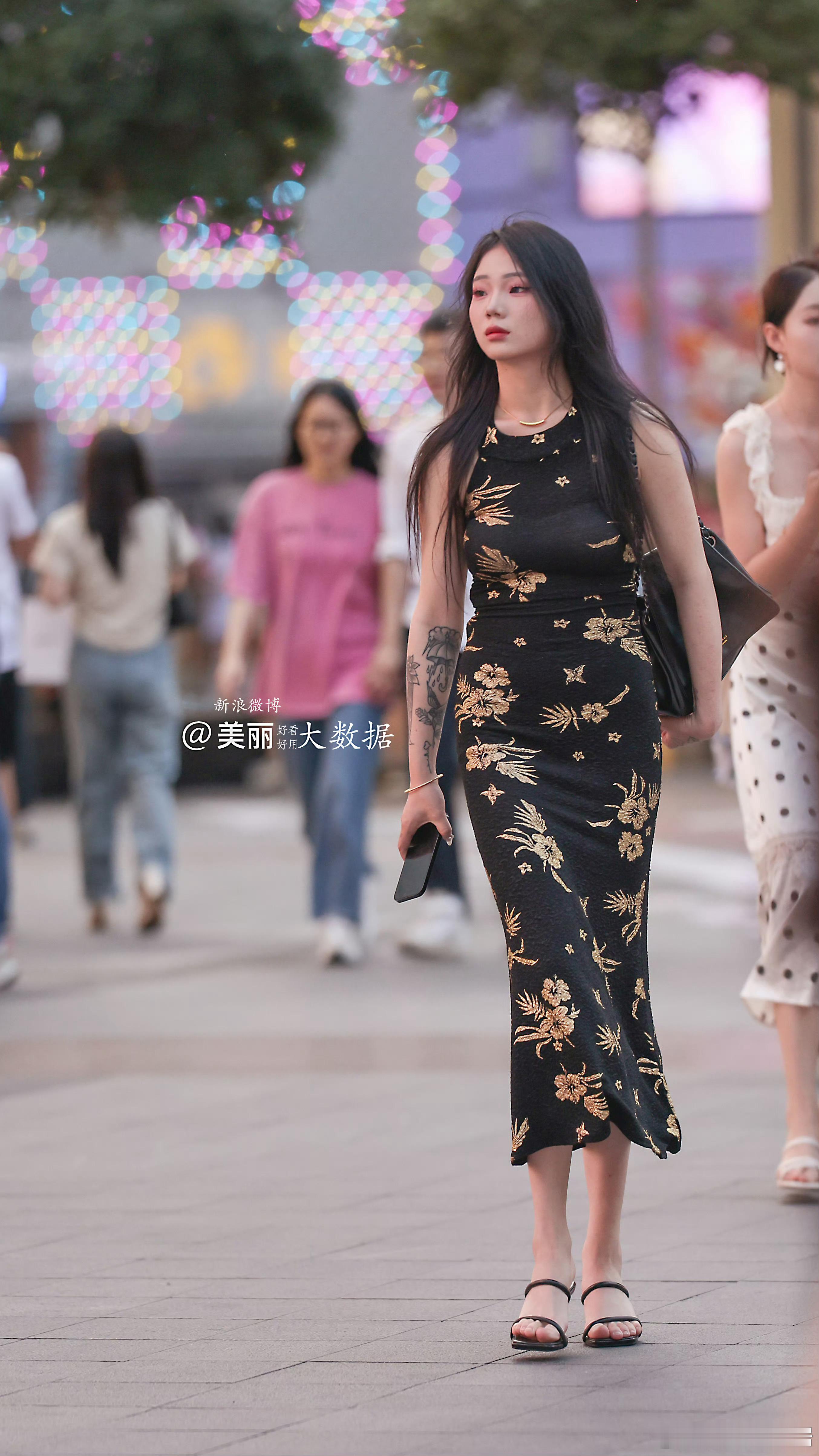 晚上如何安排[大笑]​​​