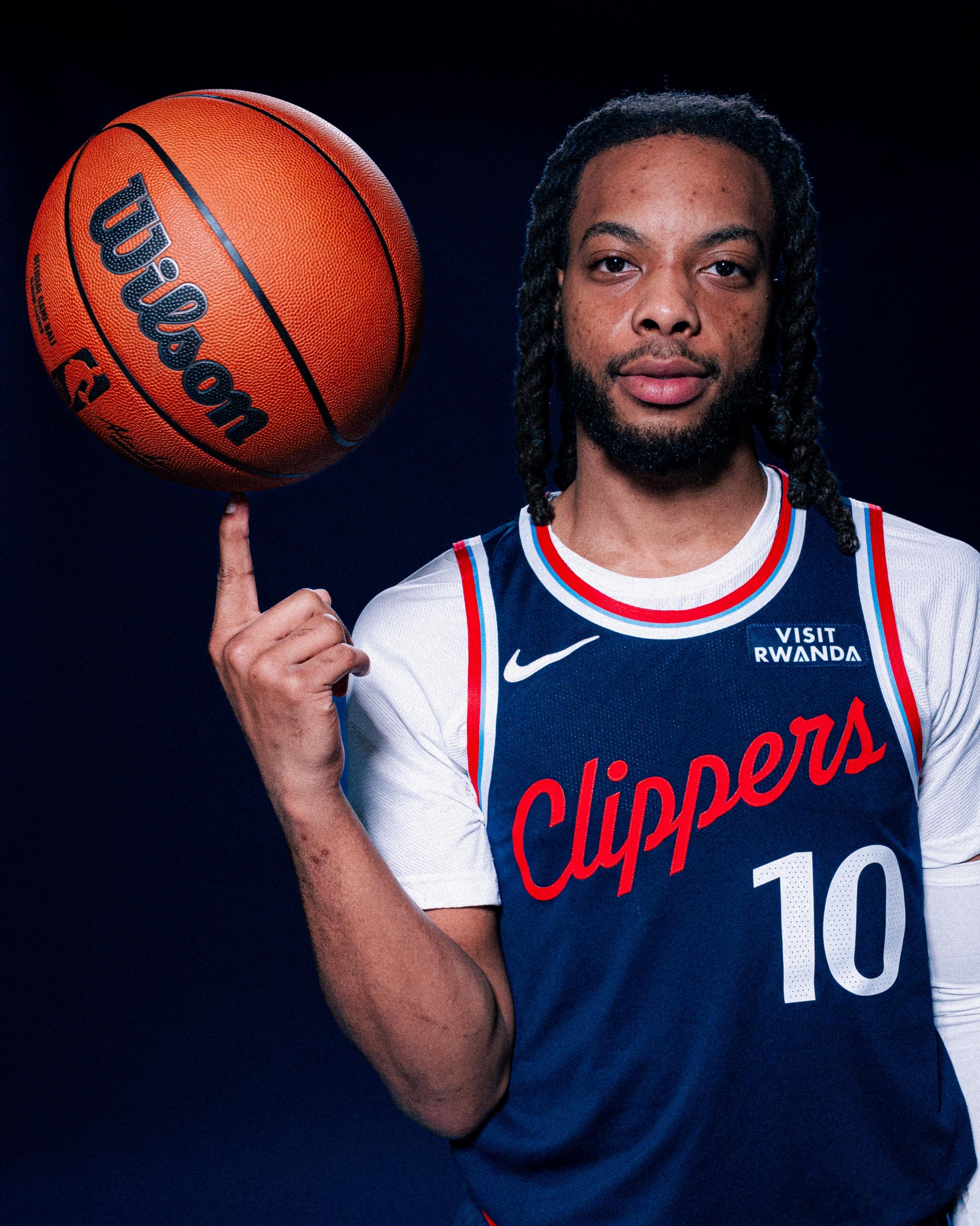 弗兰克表示，加兰仍在左脚脚趾手术恢复期；他同时提到，加兰的右脚脚趾扭伤已无大碍，