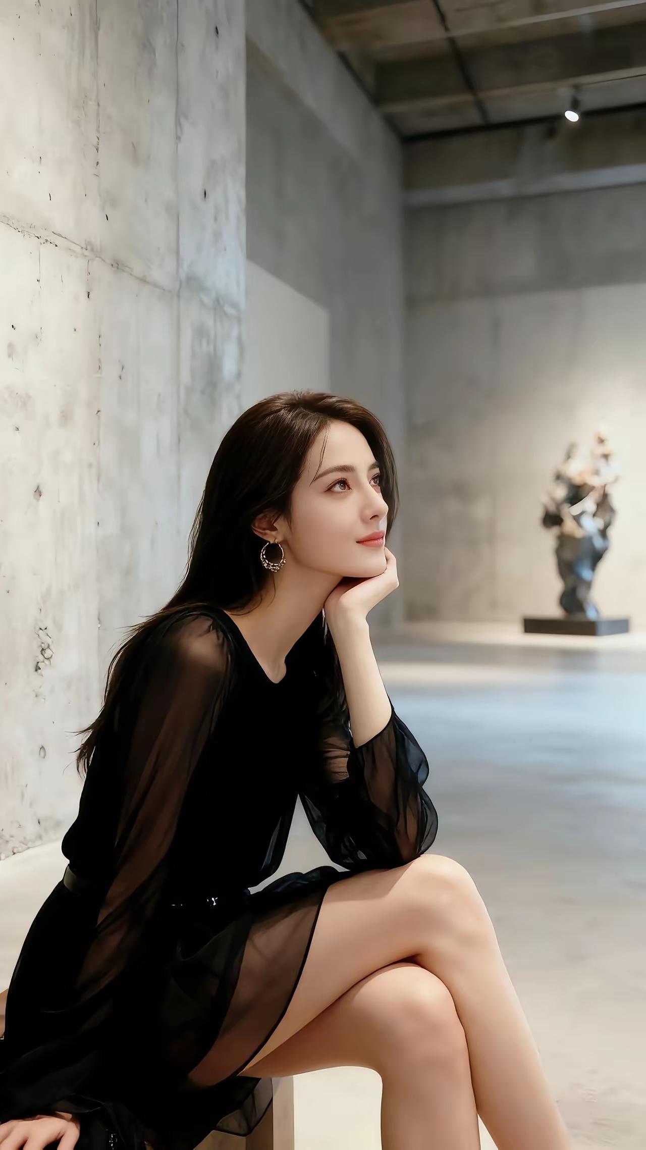 今日不高冷优雅自信穿搭分享谁是你心中的美女现代最美的女性是什么样子?晒一张