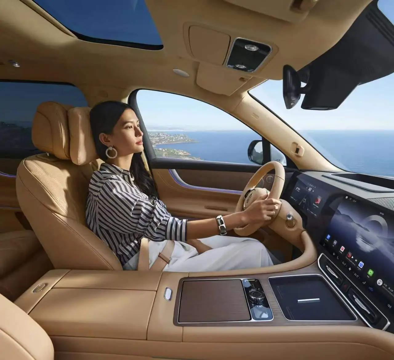 估计很多人跟我一样，刚开始听说“问界”这牌子，也就是这两三年的事。2021年