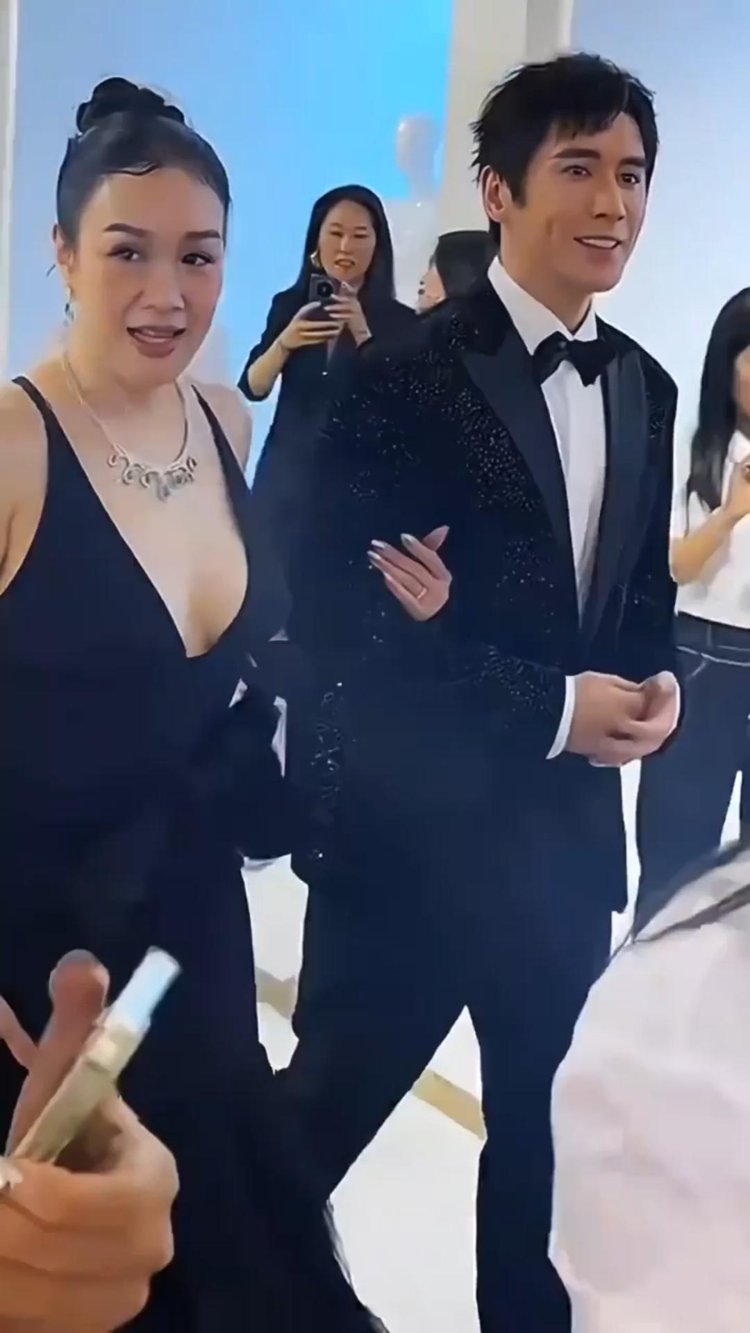 90年代，钟丽缇是无数男人的梦中情人，如今54的钟丽缇，老公却比她小12岁，