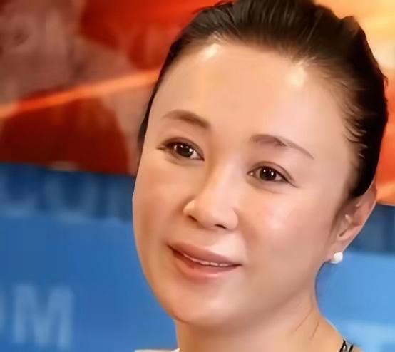 “最美妲己”傅艺伟近况曝光！儿子去世2年，一个人孤苦伶仃生活
