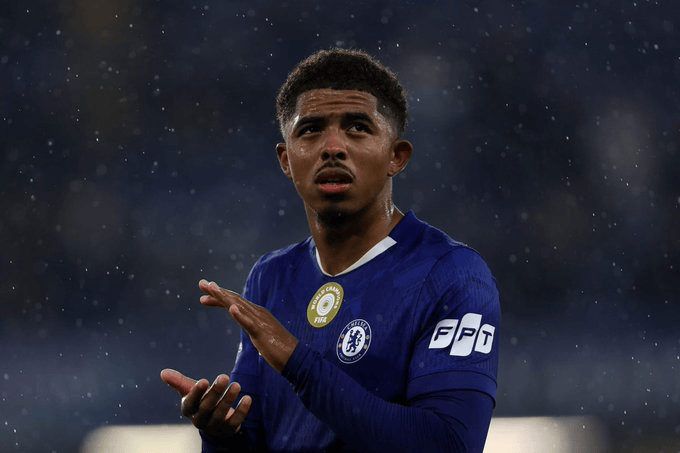 TA独家: 切尔西正式就中卫福法纳超速案件, 和他做正式沟通