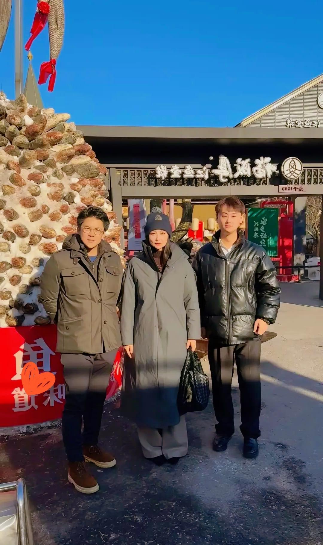 郭晶晶icon看到这张照片估计要笑死！她做梦也没想到，竟然能有一天，在别人的