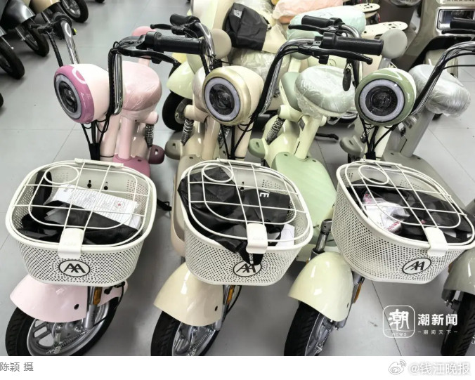【#电动自行车品牌集体涨价#，杭州一店员证实：4月新到的车，每台涨200到300