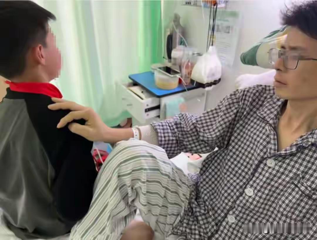 生命有限情意绵绵！小李（化名）是河北保定人，如今36岁，她在20年前，认