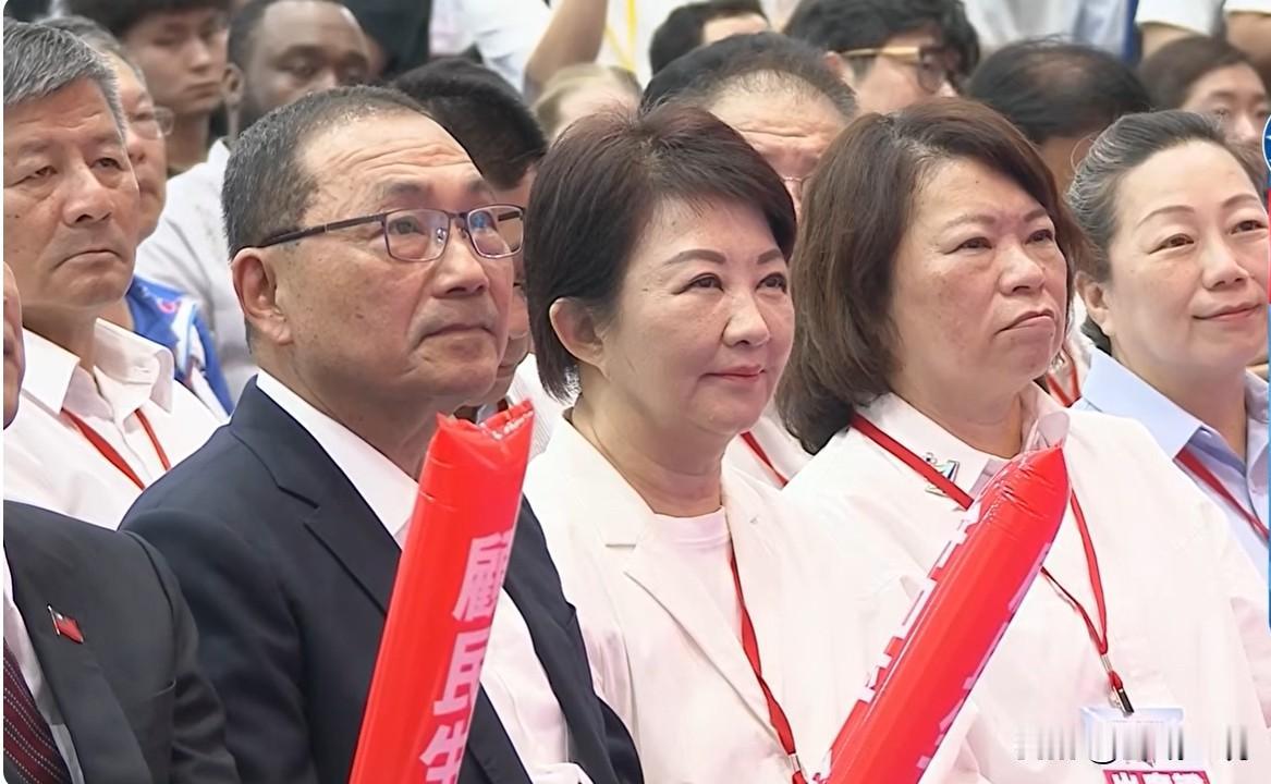 国民党全代会侯友宜迟到1小时避开与郑丽文同框国民党今天（25日）召开全代