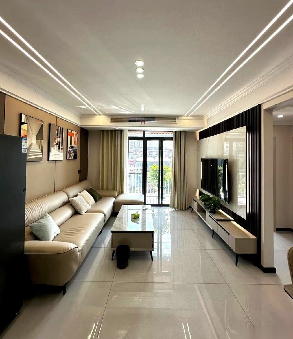 儿媳妇一句话，差点把我气倒。她说，那套几乎全新的沙发，“气场不合”，必须换掉。