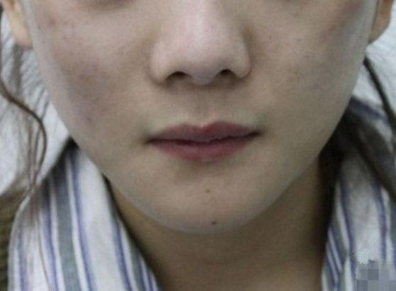 生产时, 麻药不起作用, 妈妈忍受疼痛产下宝宝