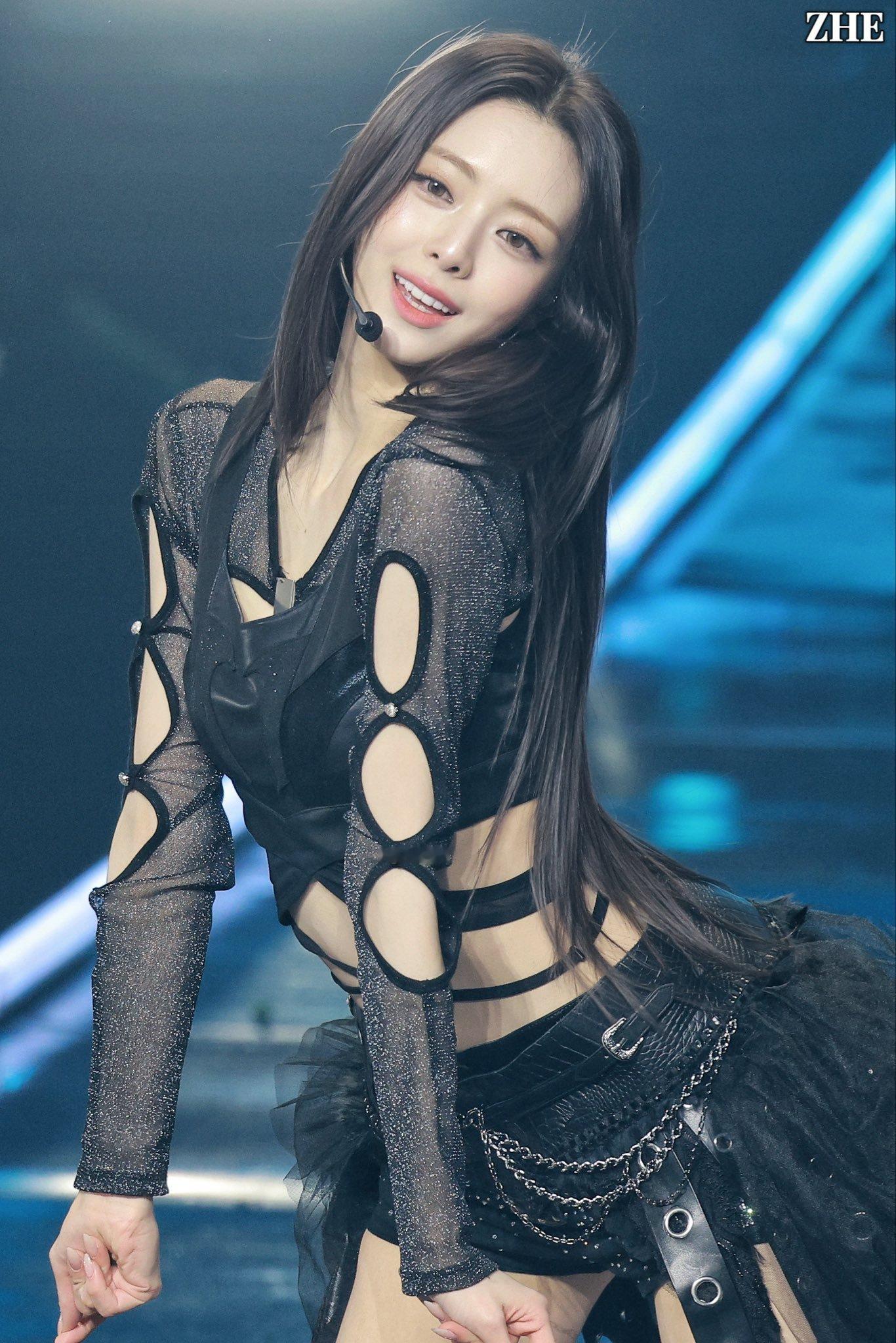 【Yuna】申有娜如此明媚艳丽